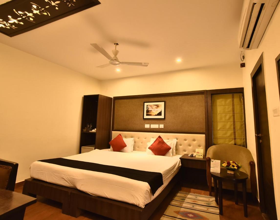 Casa Broadway-A Boutique Hotel Колката Екстер'єр фото