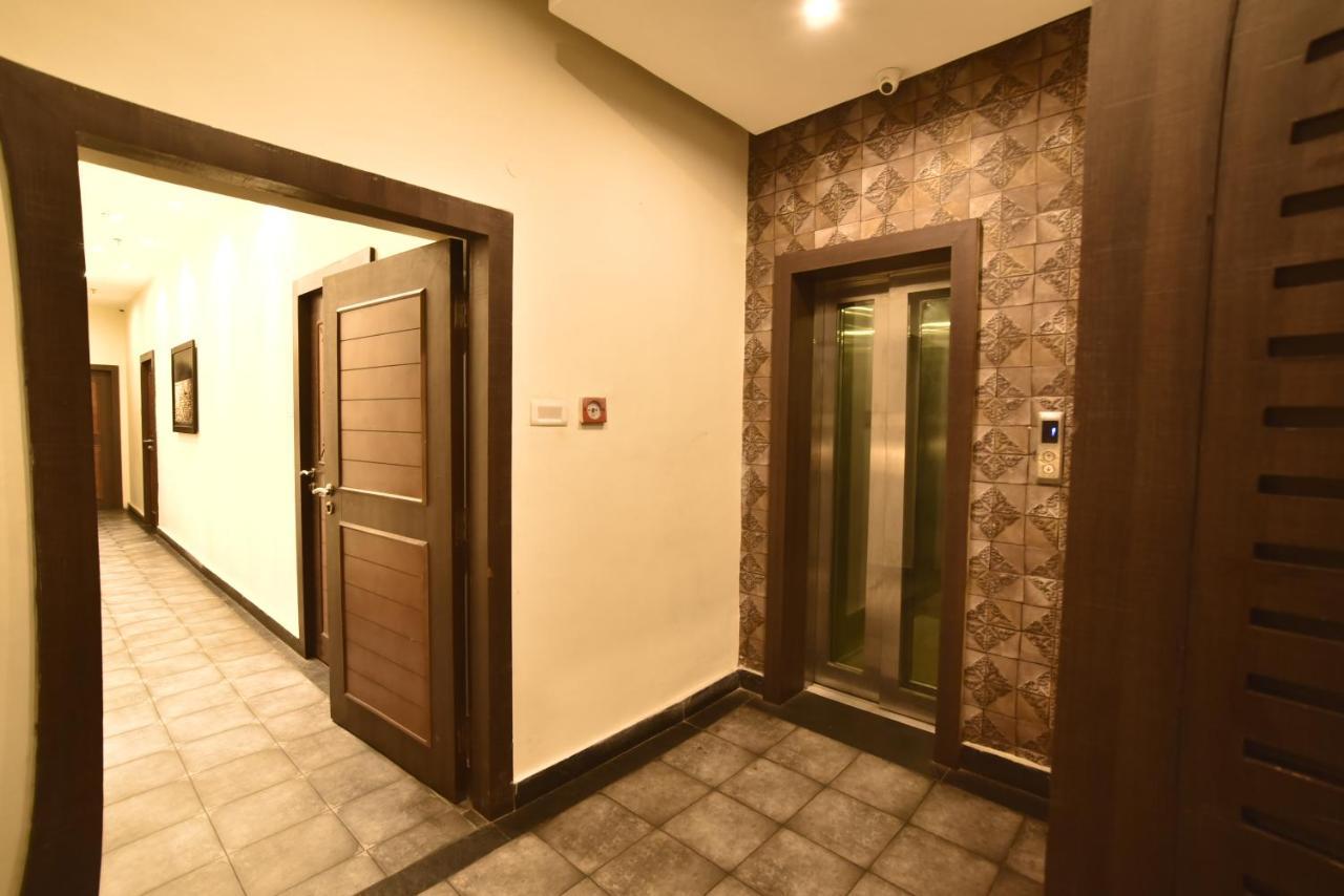 Casa Broadway-A Boutique Hotel Колката Екстер'єр фото