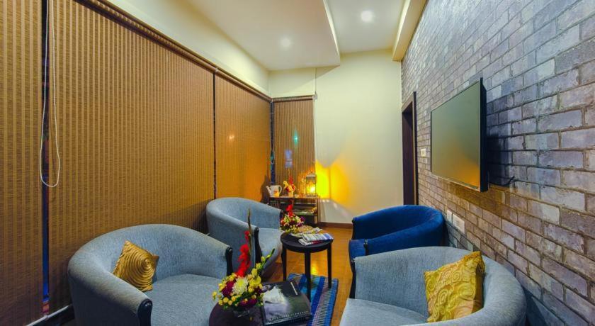 Casa Broadway-A Boutique Hotel Колката Екстер'єр фото