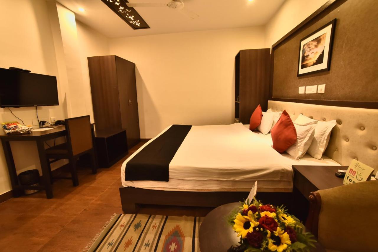 Casa Broadway-A Boutique Hotel Колката Екстер'єр фото