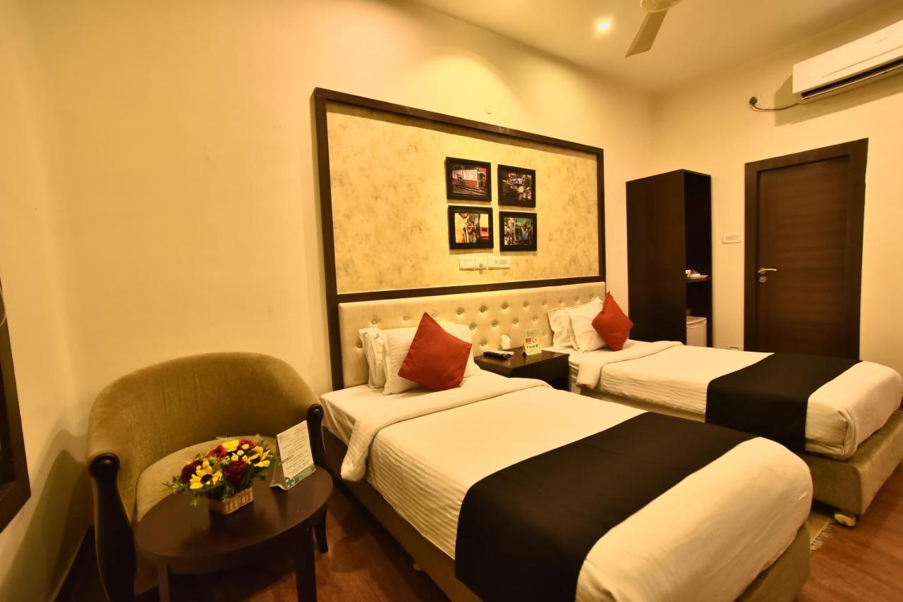 Casa Broadway-A Boutique Hotel Колката Екстер'єр фото